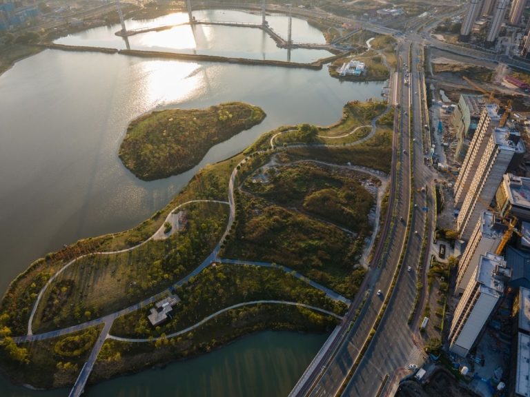 Unlocking Prestige and Lifestyle with DLF The Dahlias in Gurgaon