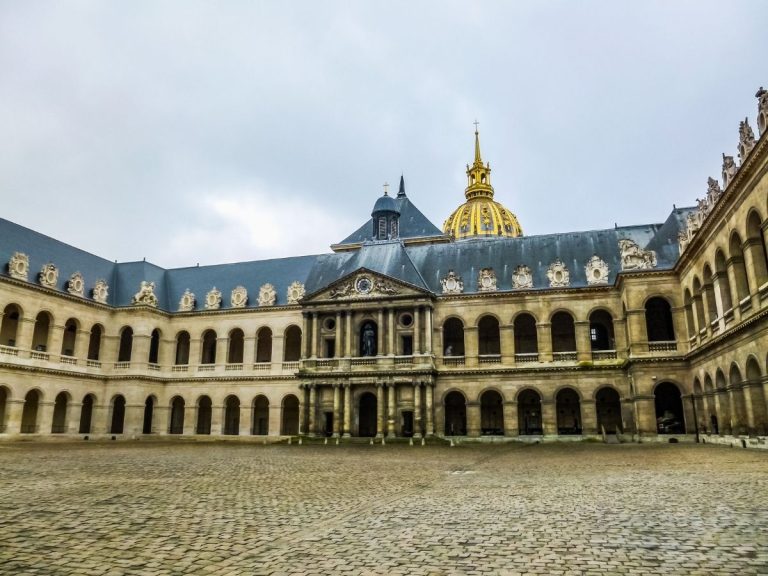 DLF The Dahlias Gurgaon: A Rare Blend of Luxury, Legacy, and Location